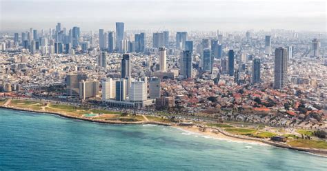 The flight time from Philippines to Israel is: .